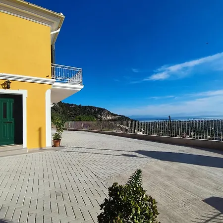 펜션 Vecchia Casa Apolpaina