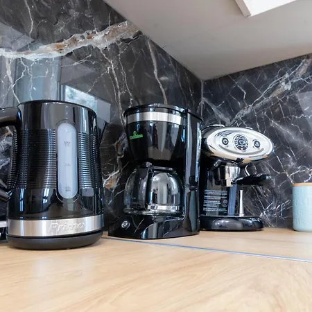 Vecchia Casa * Apolpaina